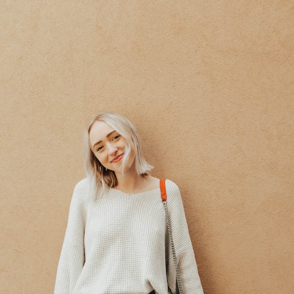Meet your Posher, Olivia